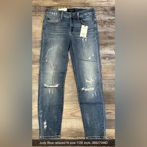 Judy Blue relaxed fit size 7/28 style JB8273MD